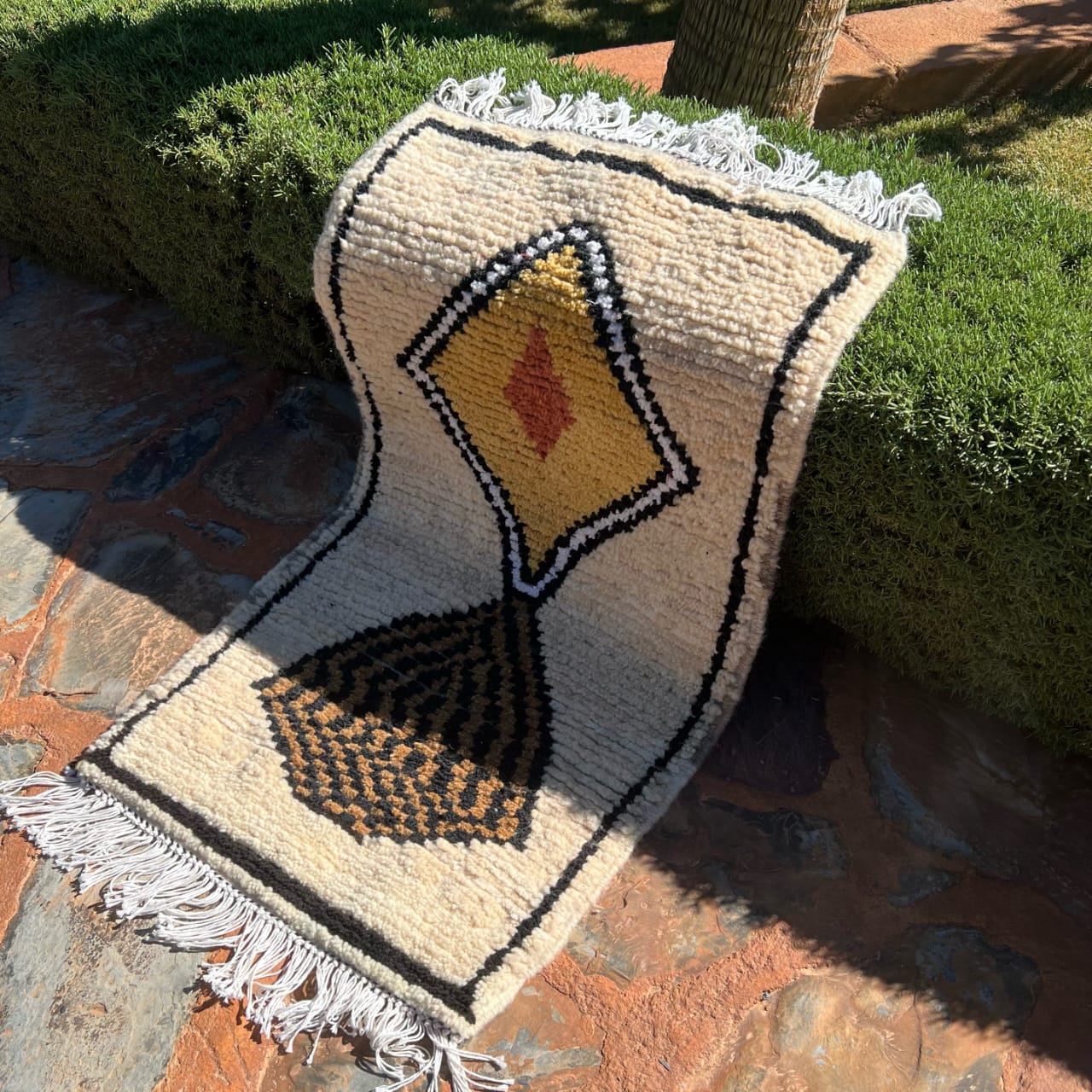 Handmade Moroccan Diamond Pattern Rug
