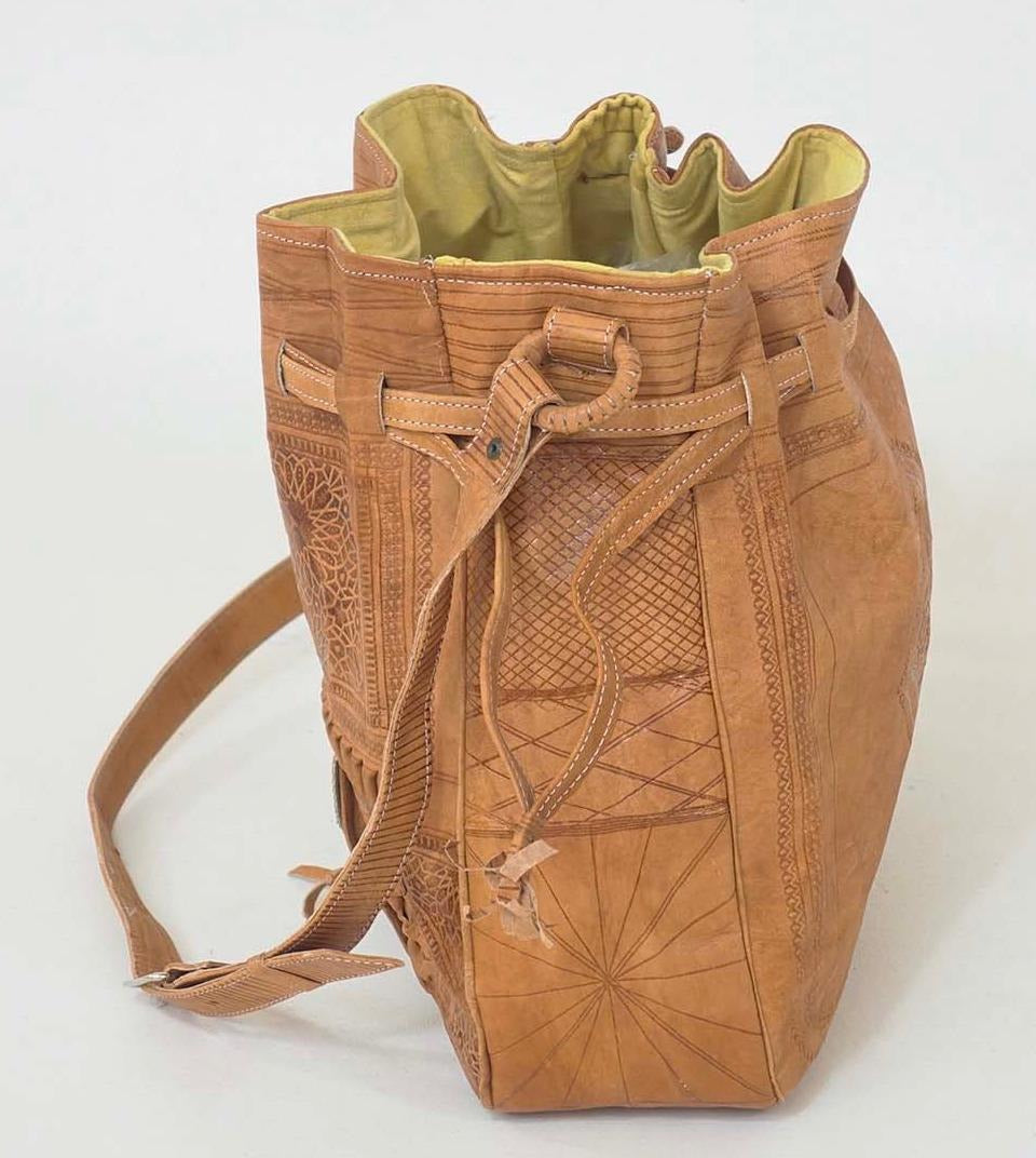 Handmade Moroccan Leather Shoulder Bag: Boho Crossbody Bucket Purse